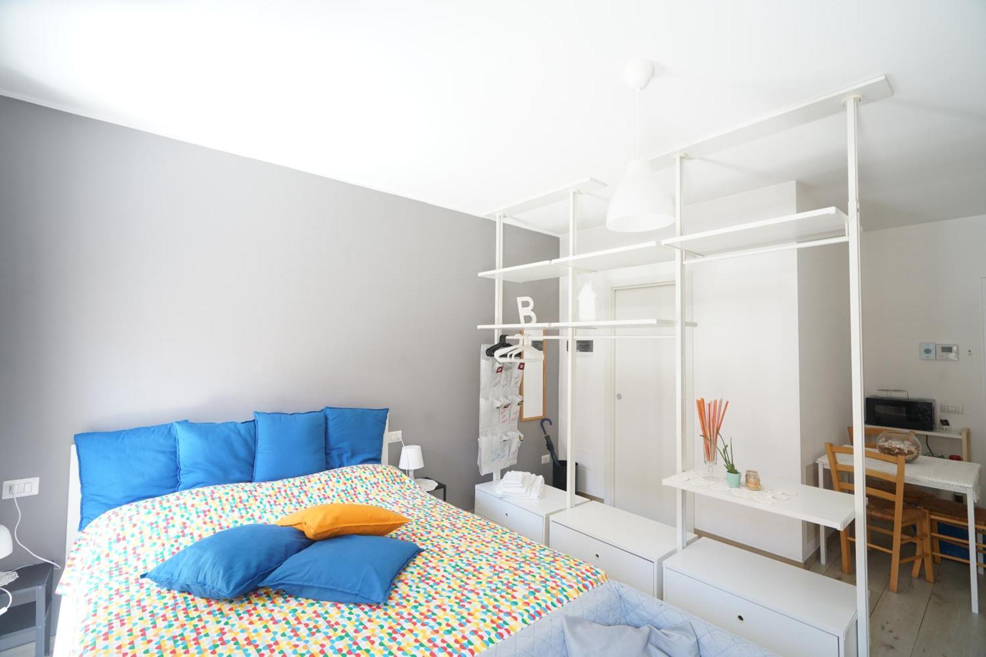 Central Modern Studio Bari公寓 外观 照片